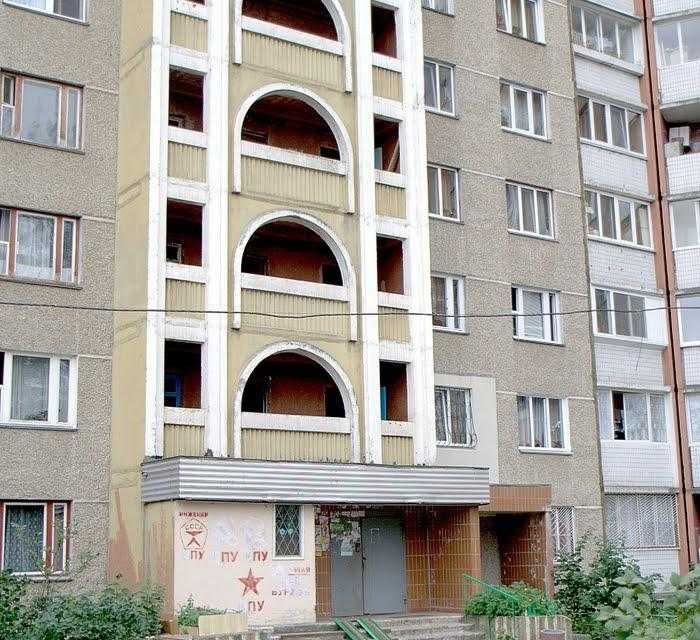 2 к. квартира, Троєщина, пр-т Червоної Калини 1.