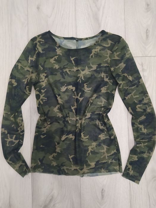 Koszulka  bluzka Stradivarius
