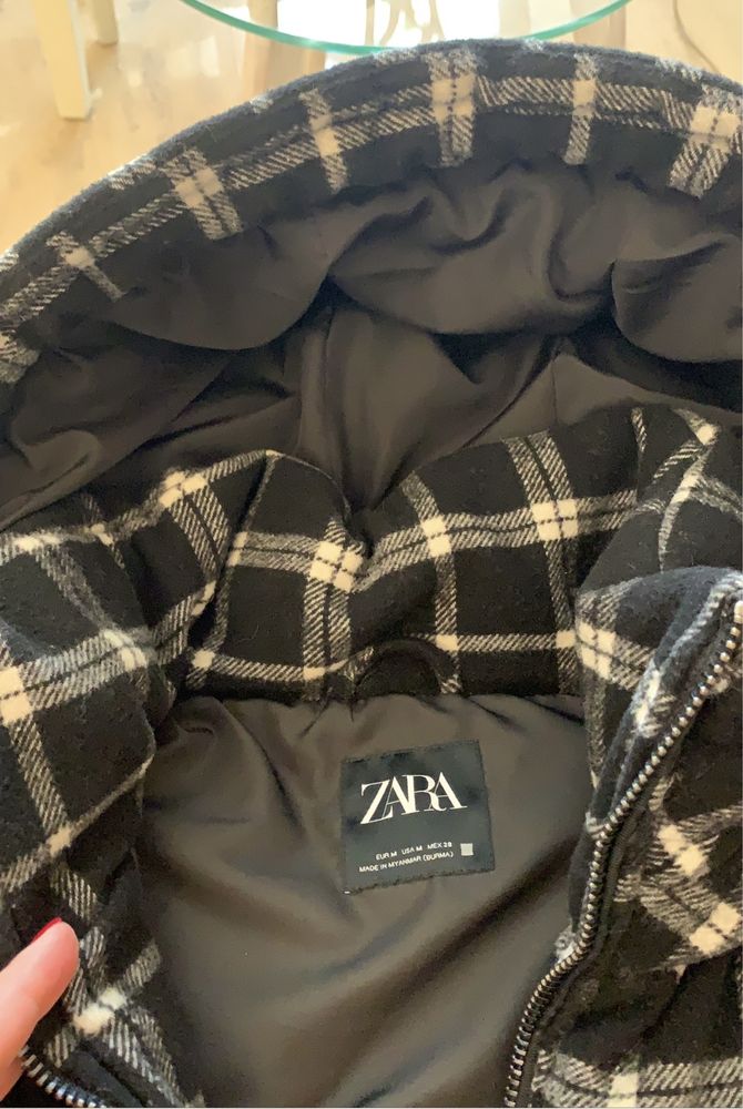 Жилетка Zara