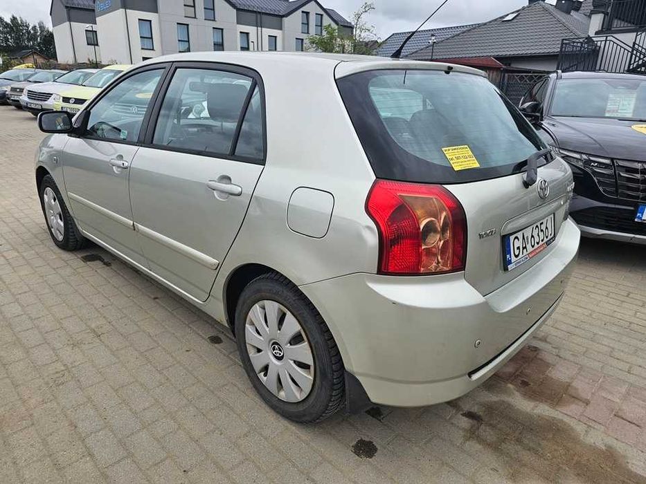 Toyota Corolla 2005r/1.4diesel/90KM/opłaty aktualne/klimatyzacja