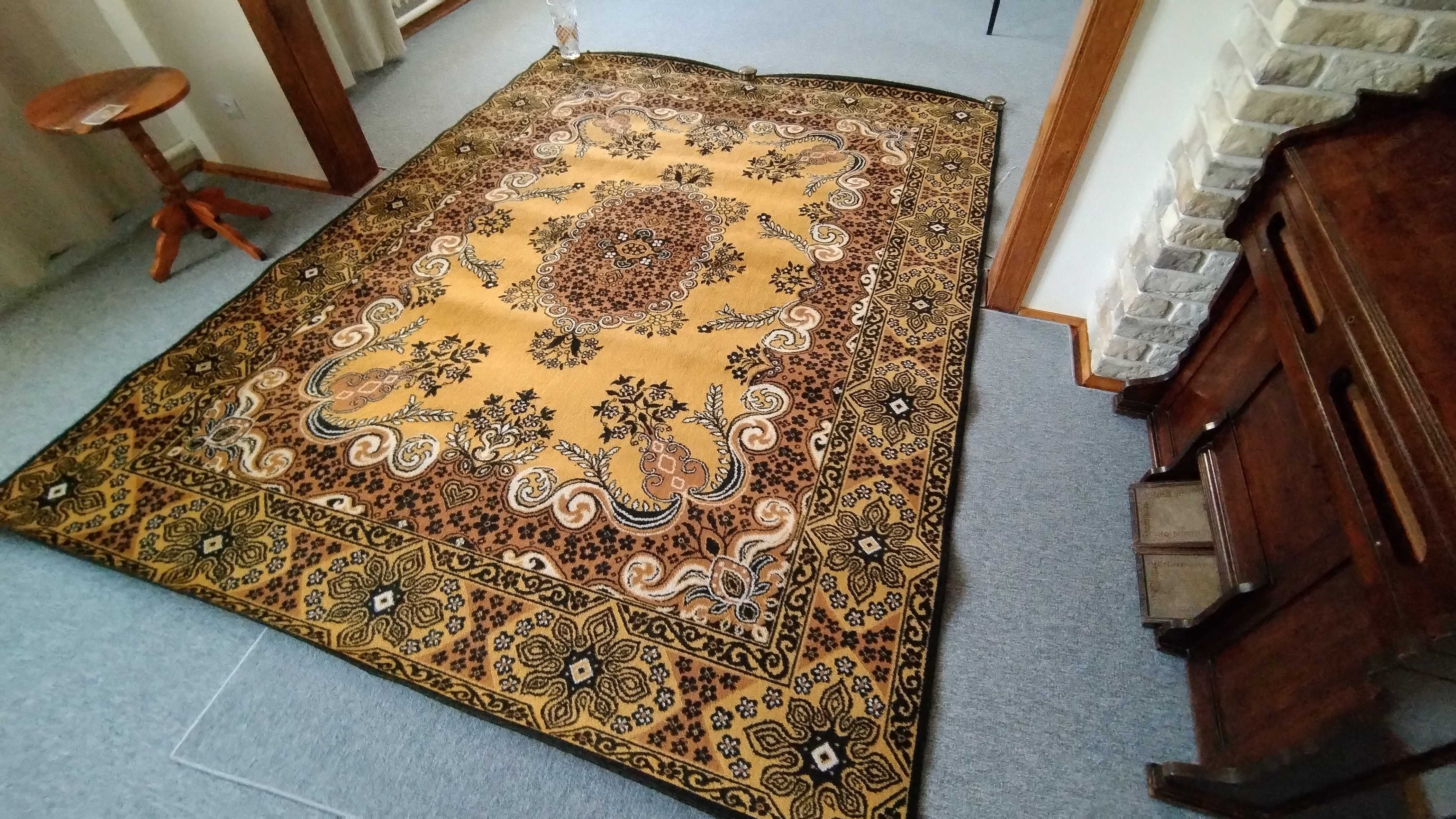 Dywan wełniany z PRL 2,5 x 3,5 m