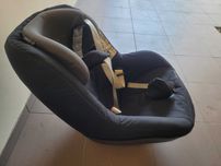 Maxi Cosi 2 way pearl (9-18) + baza izofix ( 2 way fix ) -