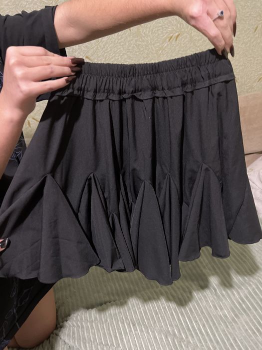 Жіноча спідниця)