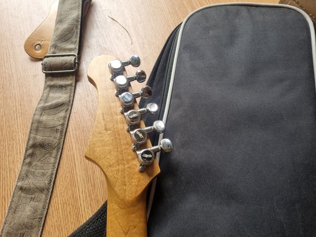 Gitara elektryczna JET js jak nowa pokrowiec pasek ortega