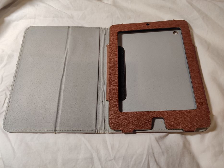 Чехол для планшета