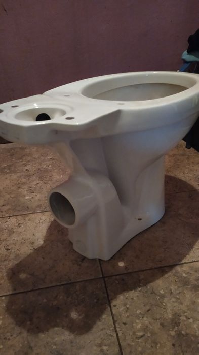 Продам унитаз б.у.