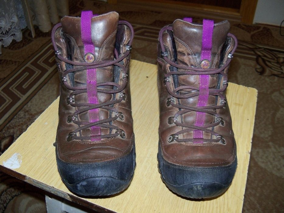 Жіночі трекінгові черевики Merrell Chameleon ARC 2 Rival. 38,5. ЗСУ!
