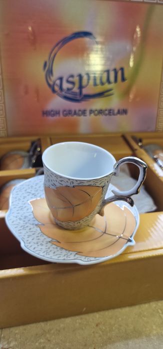 Набір чайних чашок з блюдцями Yamasen