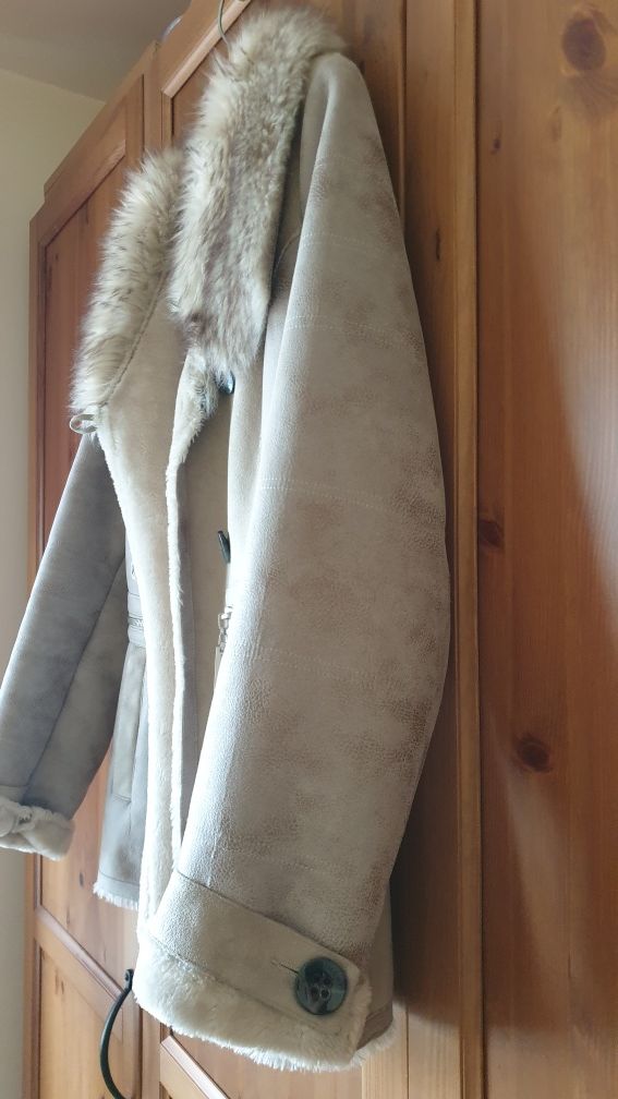 Kożuch damski krótki
