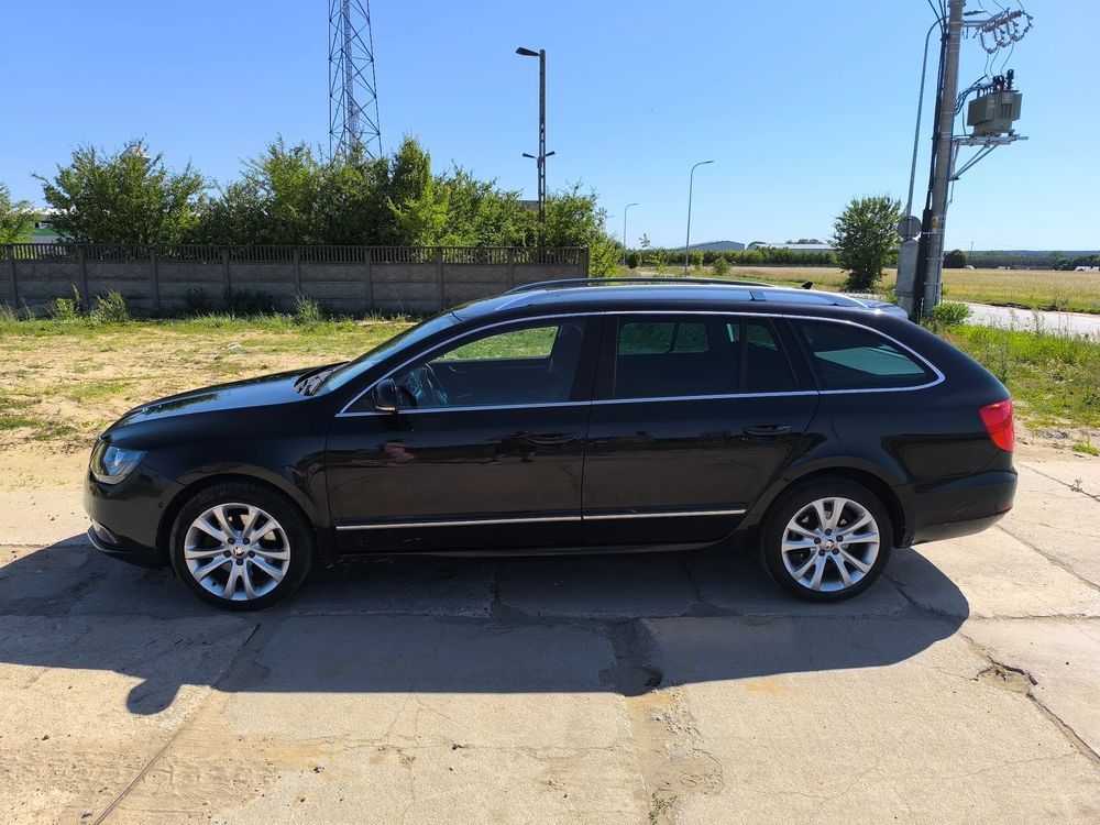 Skoda Superb Skoda Superb 2014 Elegance DSG, 2.0 Benzyna – Komfort i Styl w Jednym!
