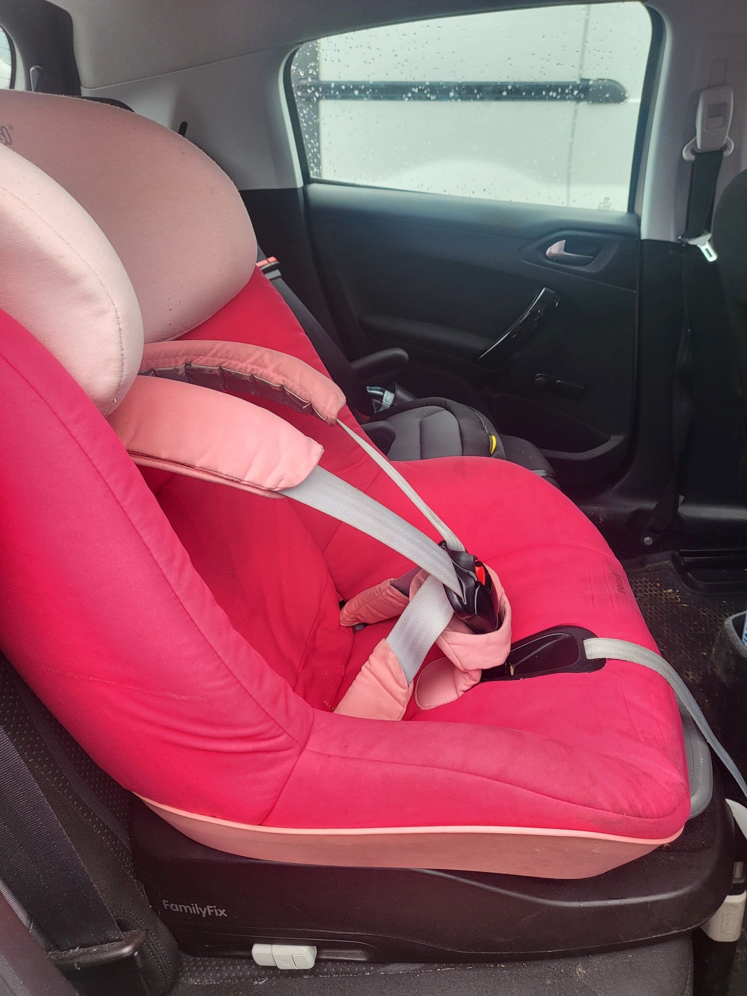 Fotelik Maxi Cosi Pearl + baza isofix