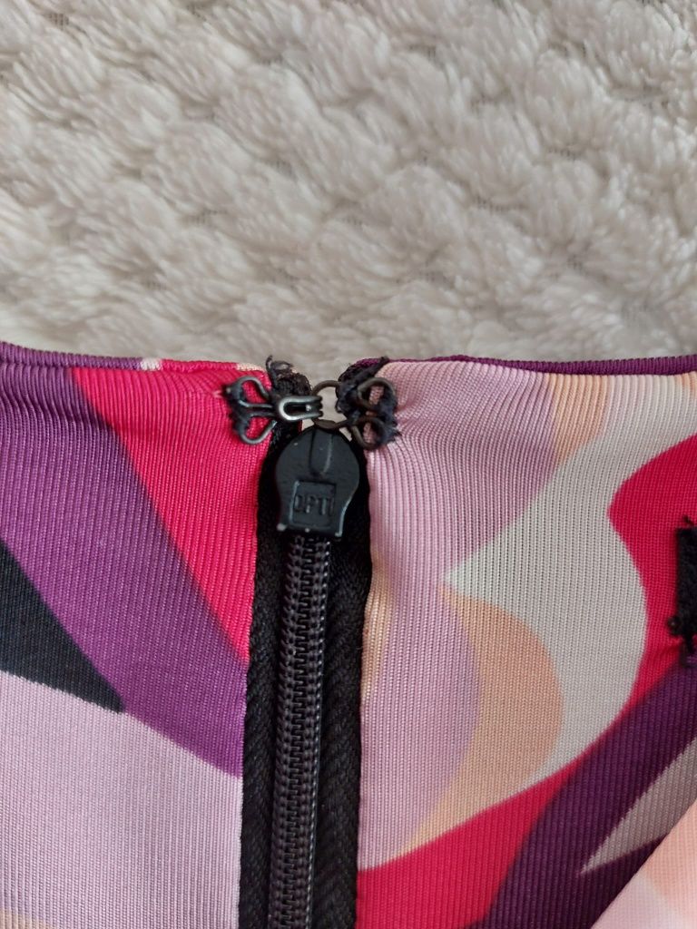 Letnia kolorowa sukienka na ramiączkach. H&M. Rozmiar38/40