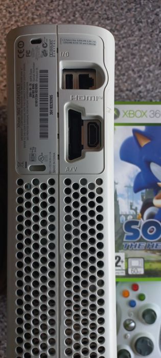 Xbox 360/10 jogos/1 comando