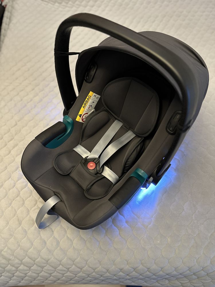 Fotelik Britax Römer Baby Safe ISENSE