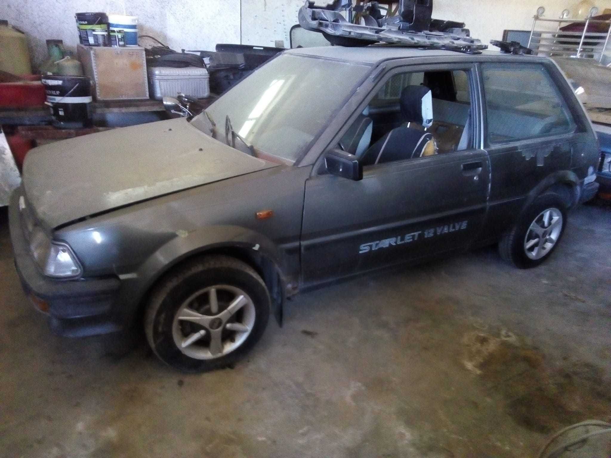 3 Toyotas para Restauro