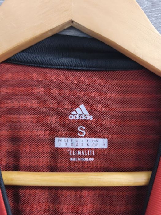 продам футболку ADIDAS CHEVROLET
