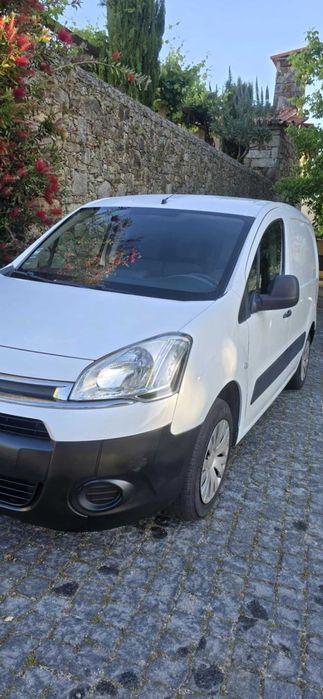 2013 Peugeot berlingo 3lugares