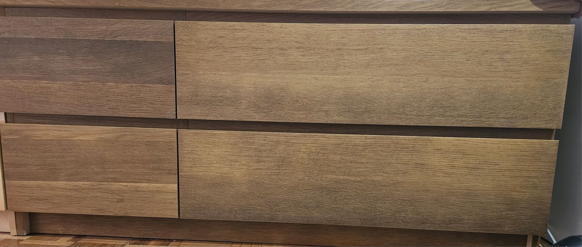 Cómoda ikea usada