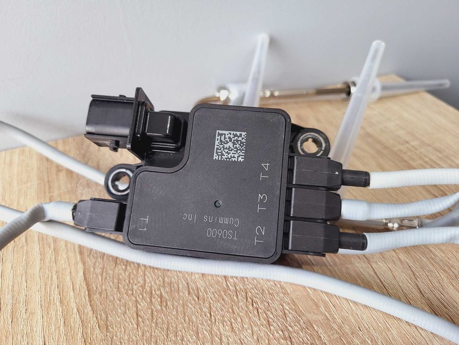 Czujnik 4 czujniki temperatury spalin DAF XF 106 LIFT