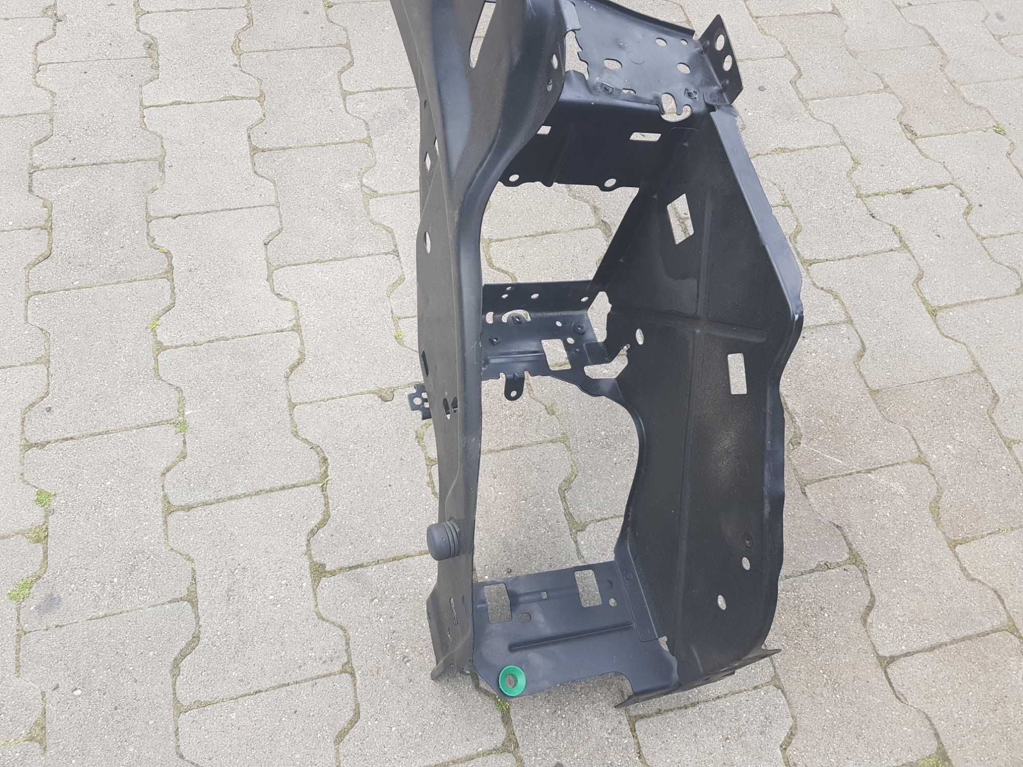 VOLVO S80 V70 XC70 Pas Przedni Okular Czołówka Wzmocnienie RADOM