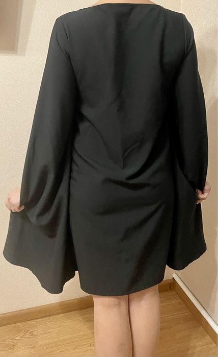 Сукня-кейп жіноча XS