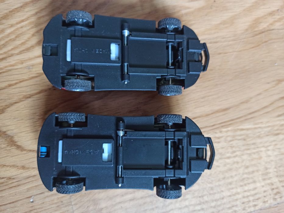 Набір дитячих іграшок та конструкторів