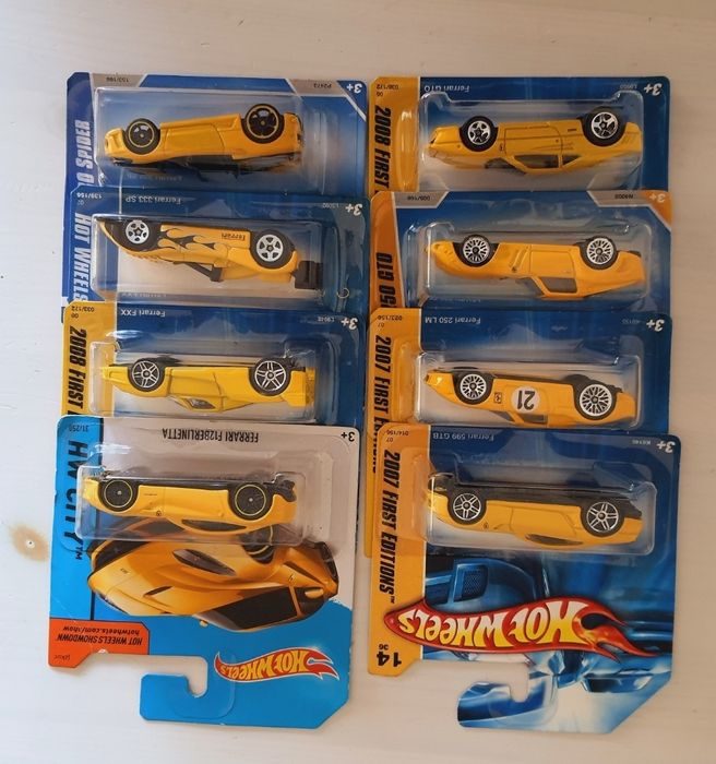 Zestaw Hot Wheels Ferrari FXX, F12 Berlinetta, F430, 250 GTO,  599 GTB
