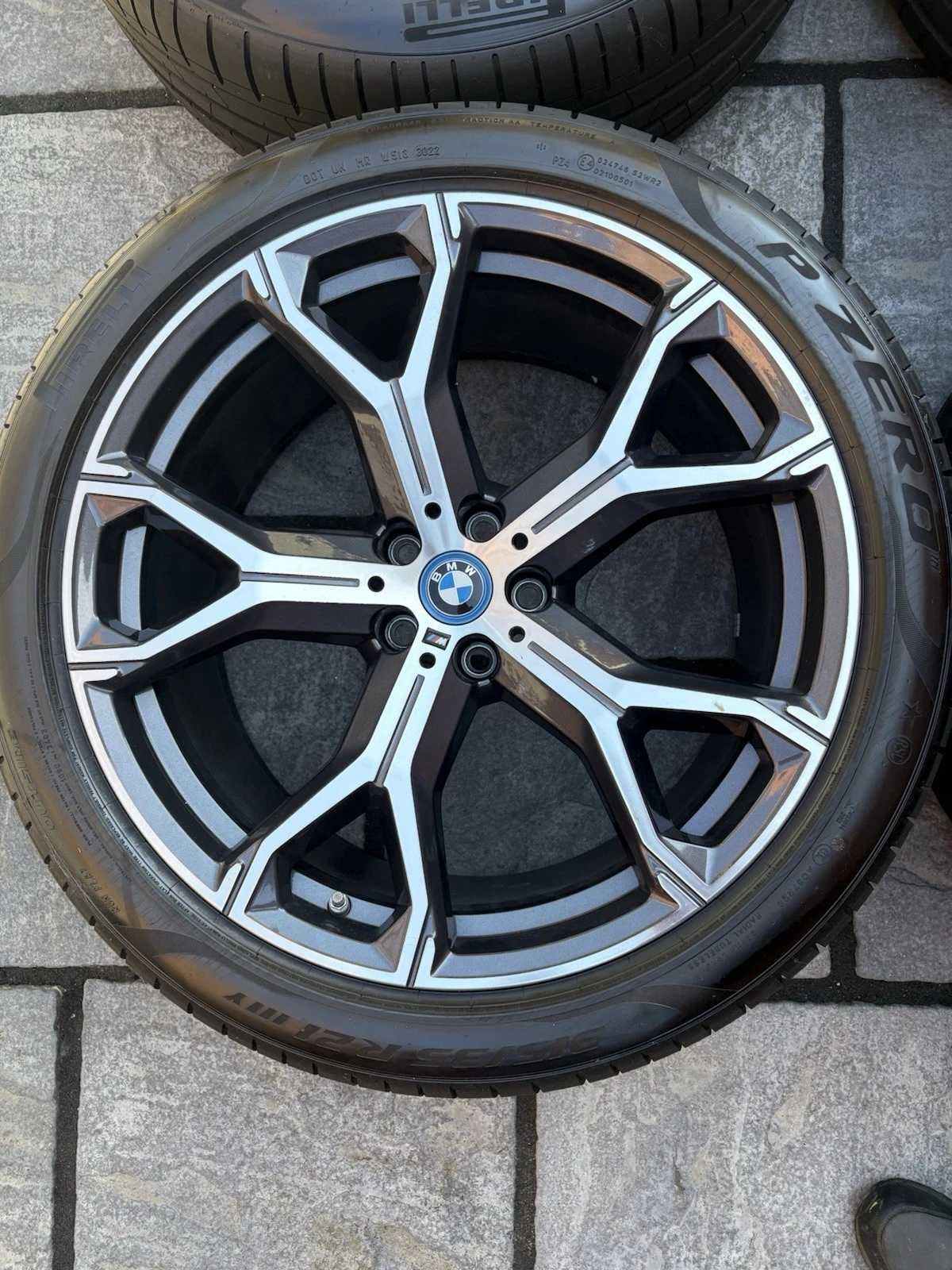 Nowe oryginalne kola lato BMW X5 G05 X6 G06 21" Pirelli 741M Performa