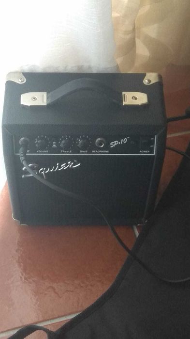 Guitarra elétrica Fender Squier Strat Series CXS