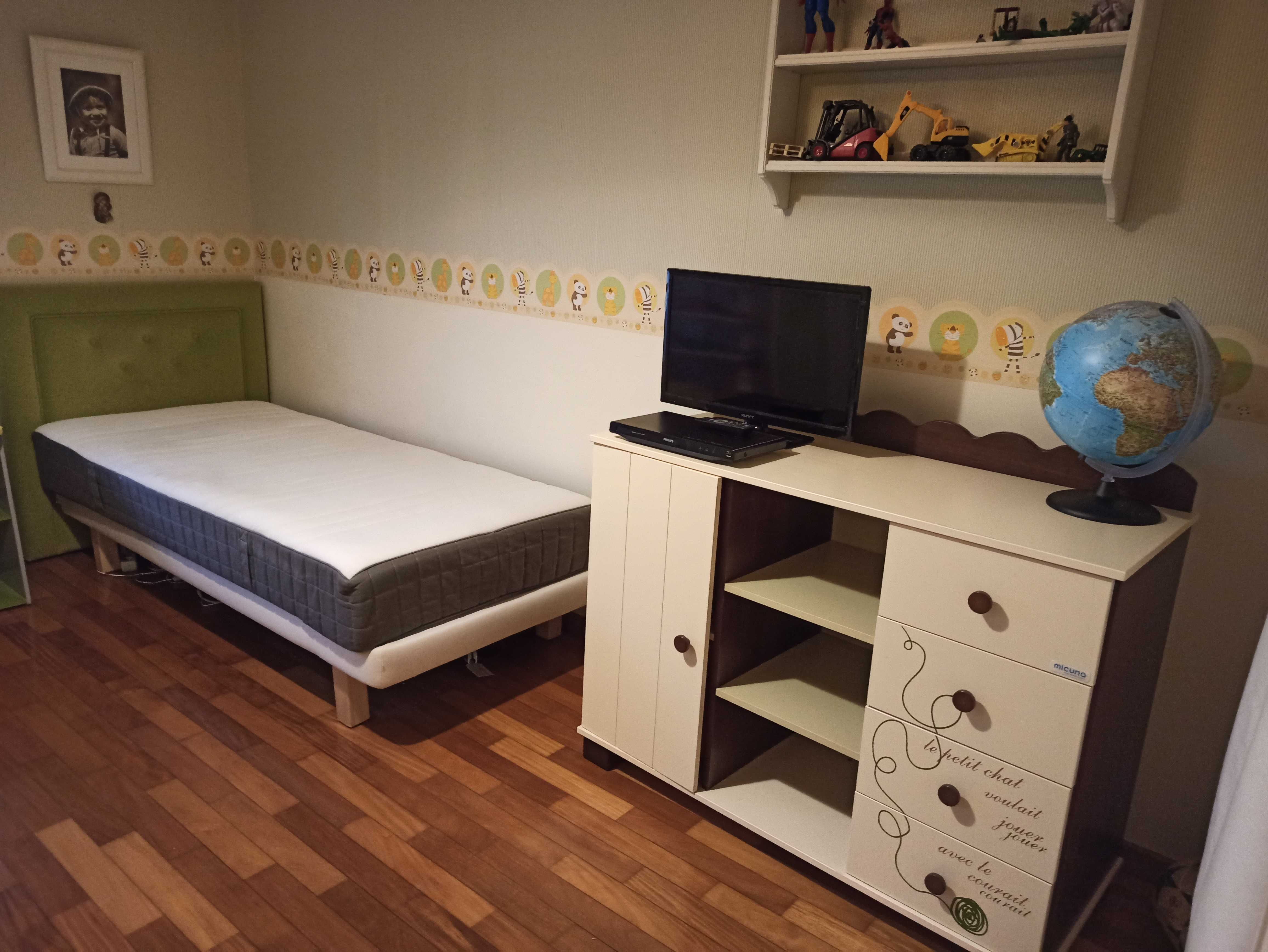 Mobiliário para Quarto de Criança - Venda Urgente