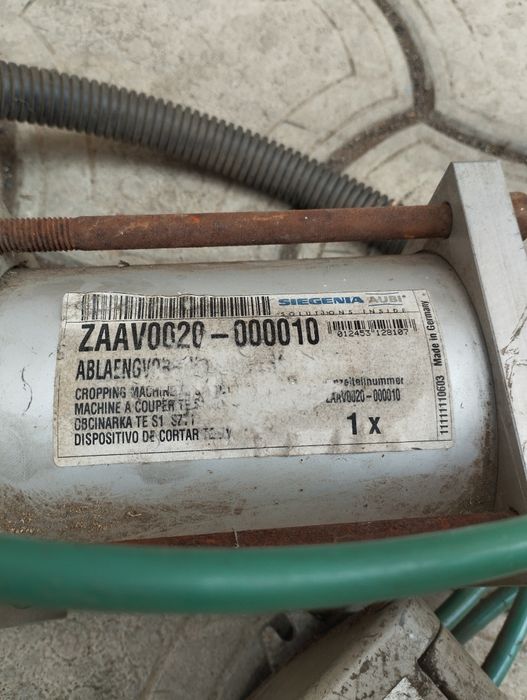 Пневмо гильотина для резки оконной фурнитуры