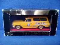 Trax Originals 1/43 1962 Holden EJ Van RACV (Raro)