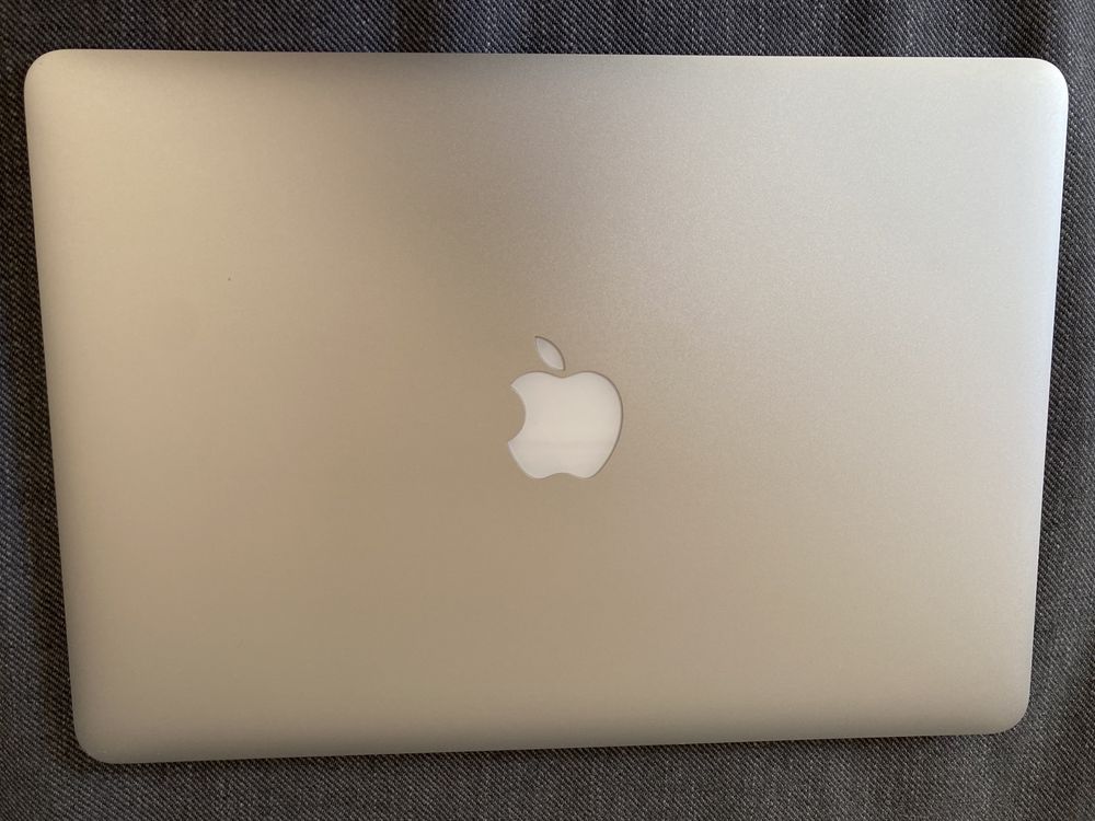 Macbook air 2017 13 cali