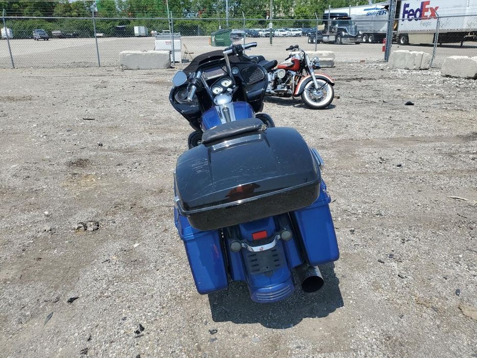 Harley-Davidson Road Glide Specjal 2015r 103