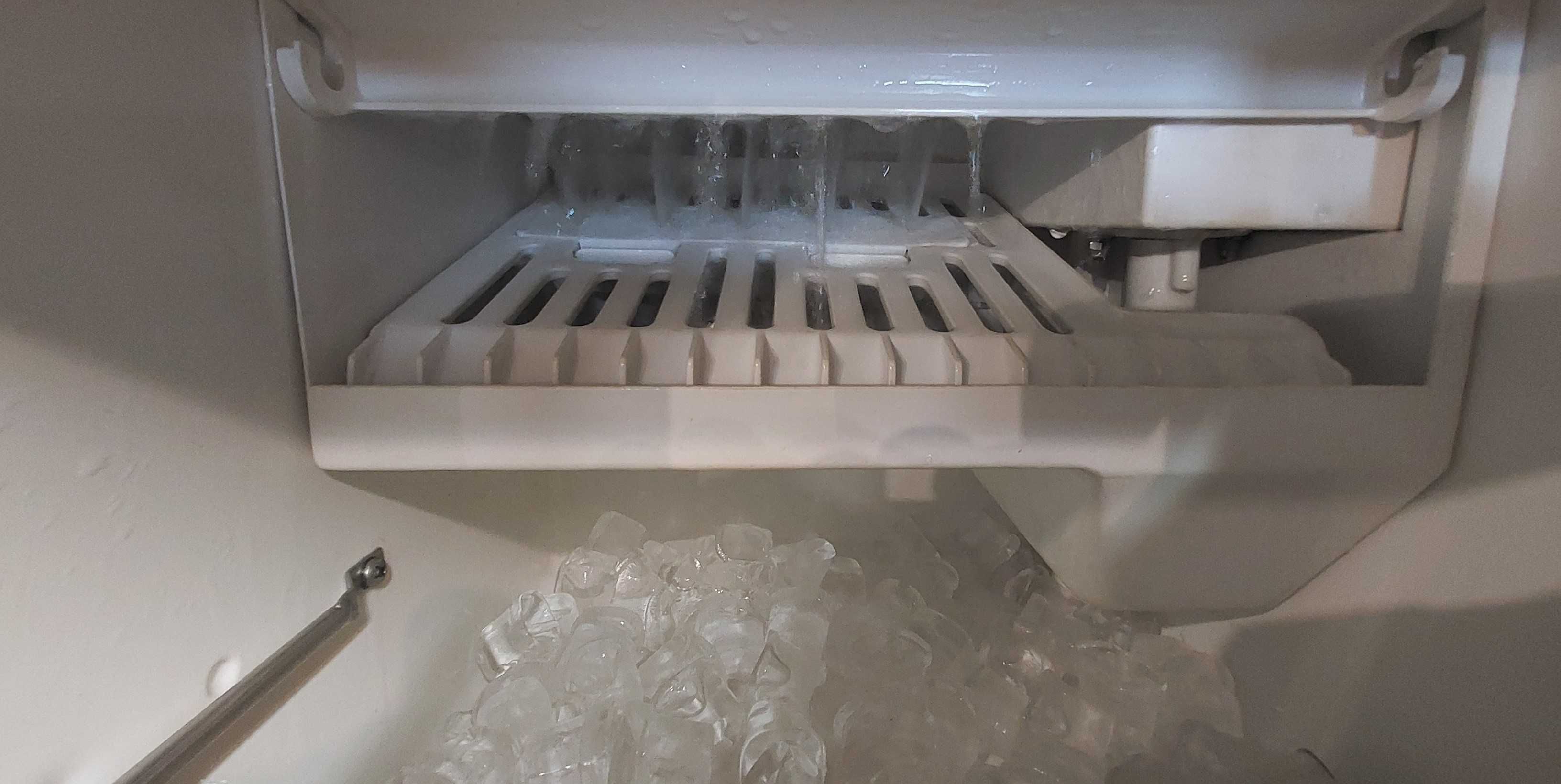Kostkarka do lodu Brema CB-184A-Q gastronomiczna