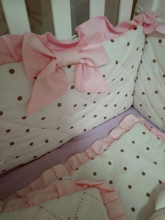 Комплект бортики в ліжичко.