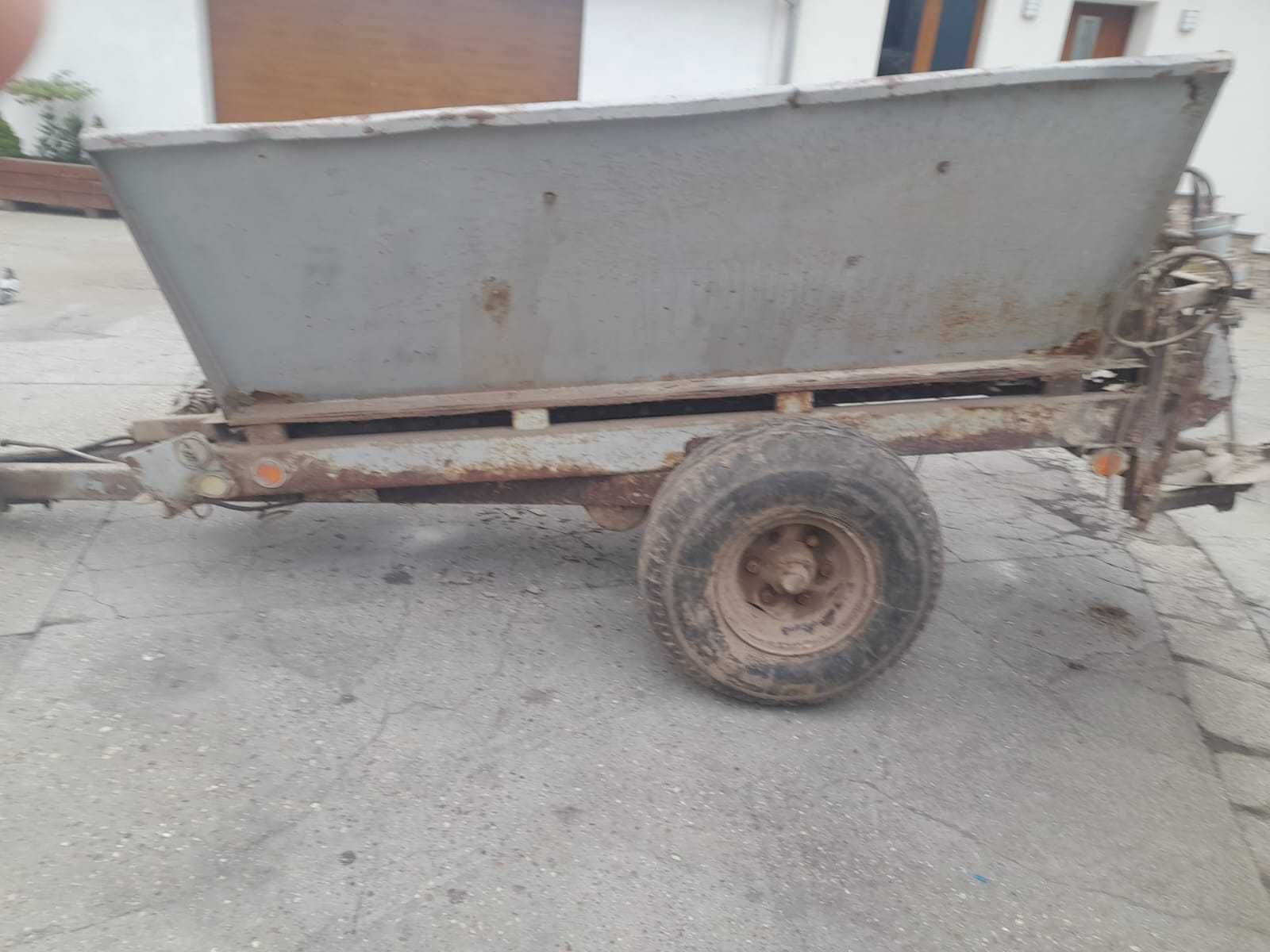 Sprzedam rozsiewacz wapna rcw3 olejowy