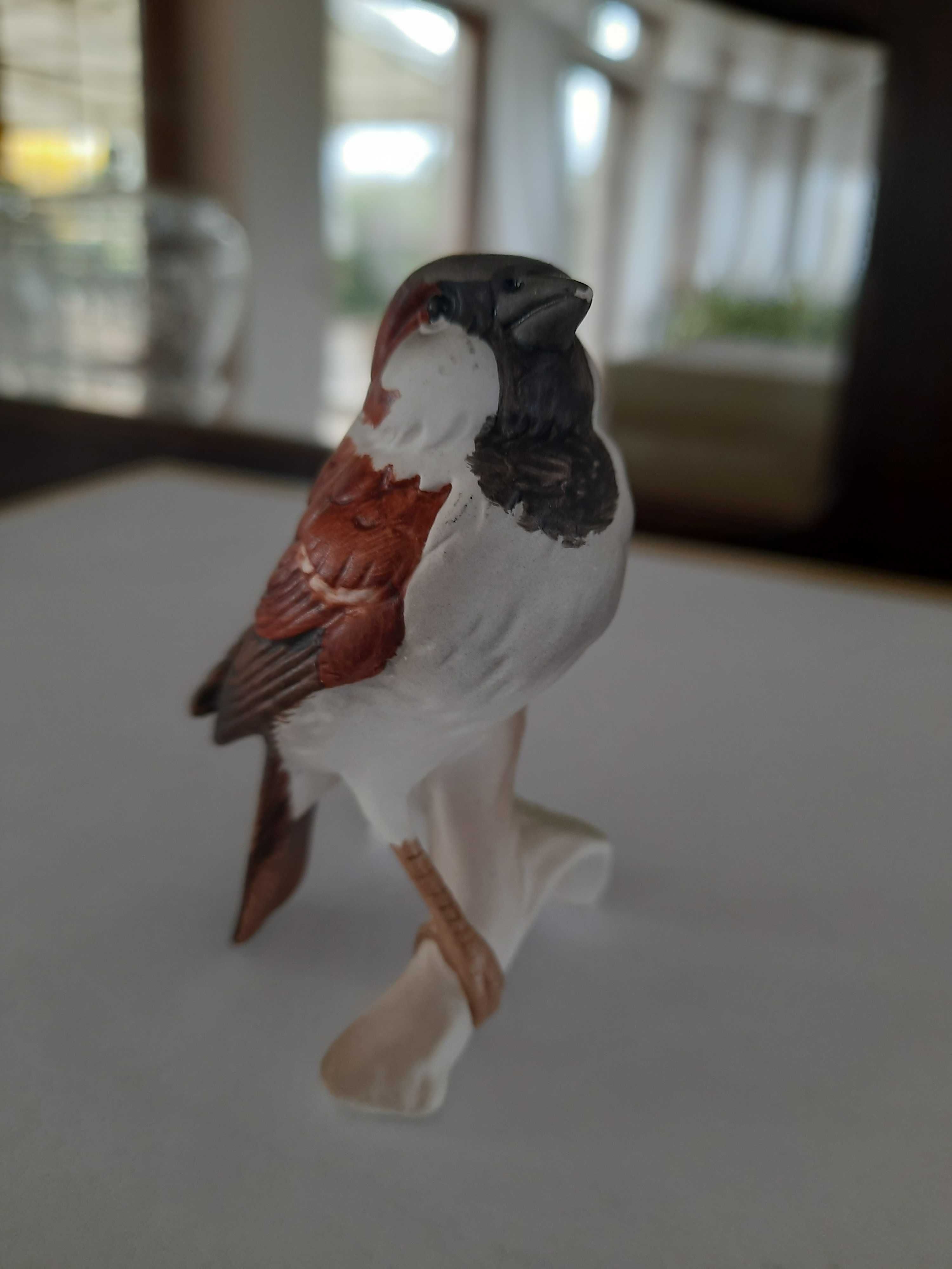 GOEBEL figurka porcelanowa, ptak wróbel, sparrow