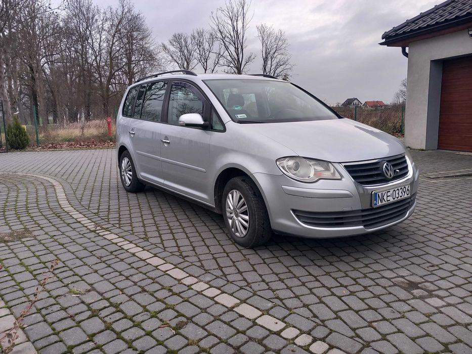 Sprzedam Volkswagen Touran 1.9 tdi