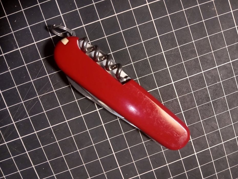 Victorinox camper
