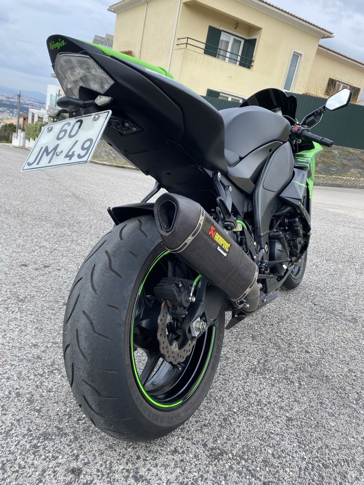 IMPECÁVEL! Kawasaki Ninja ZX-10R 2010!
