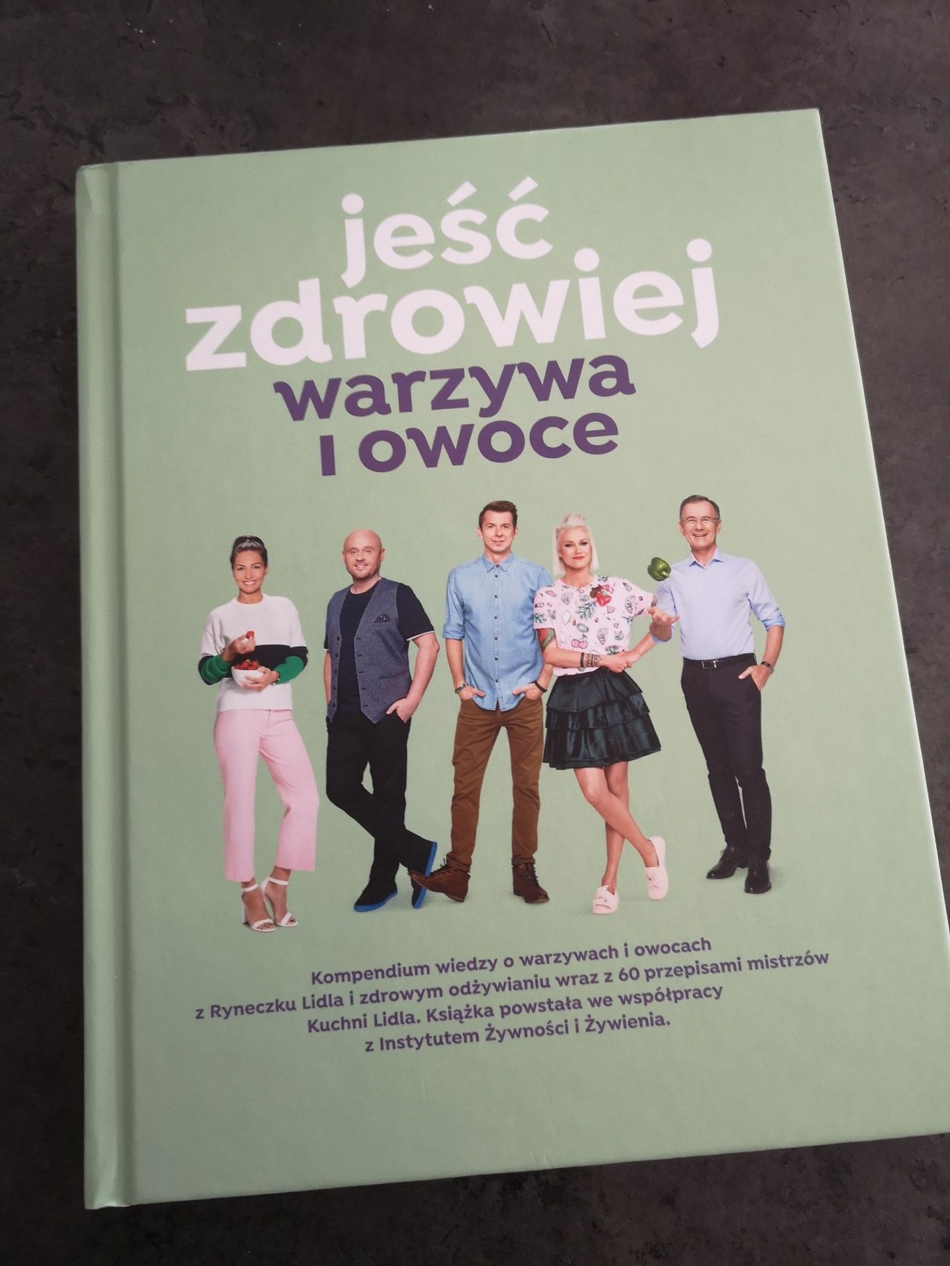 Jeść zdrowiej - warzywa i owoce (książka Lidl)