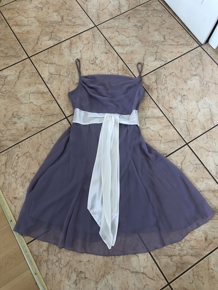 Sukienka rozmiar M (38)