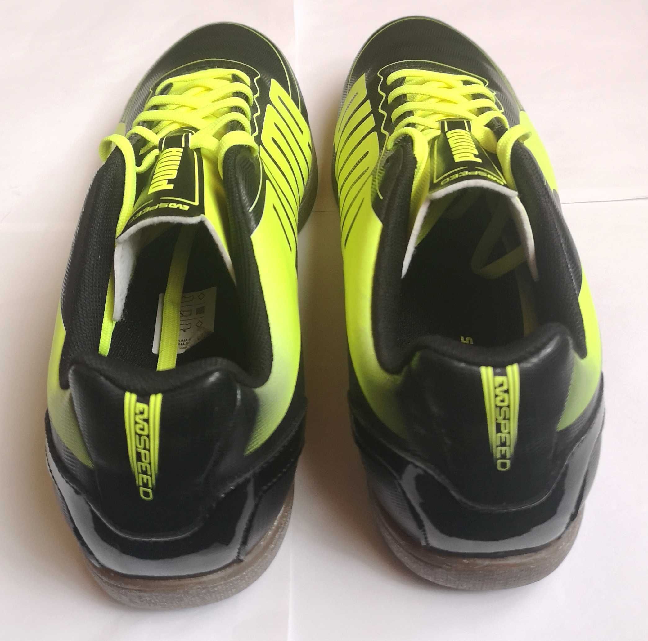 # Buty Halowe Halówki Puma EvoSPEED #