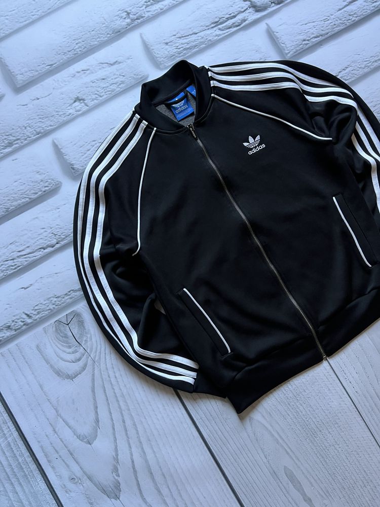 Олимпийка Adidas M-L оригинал