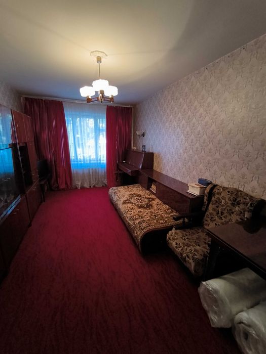 2х кімнатна на Соборності(Доценка).