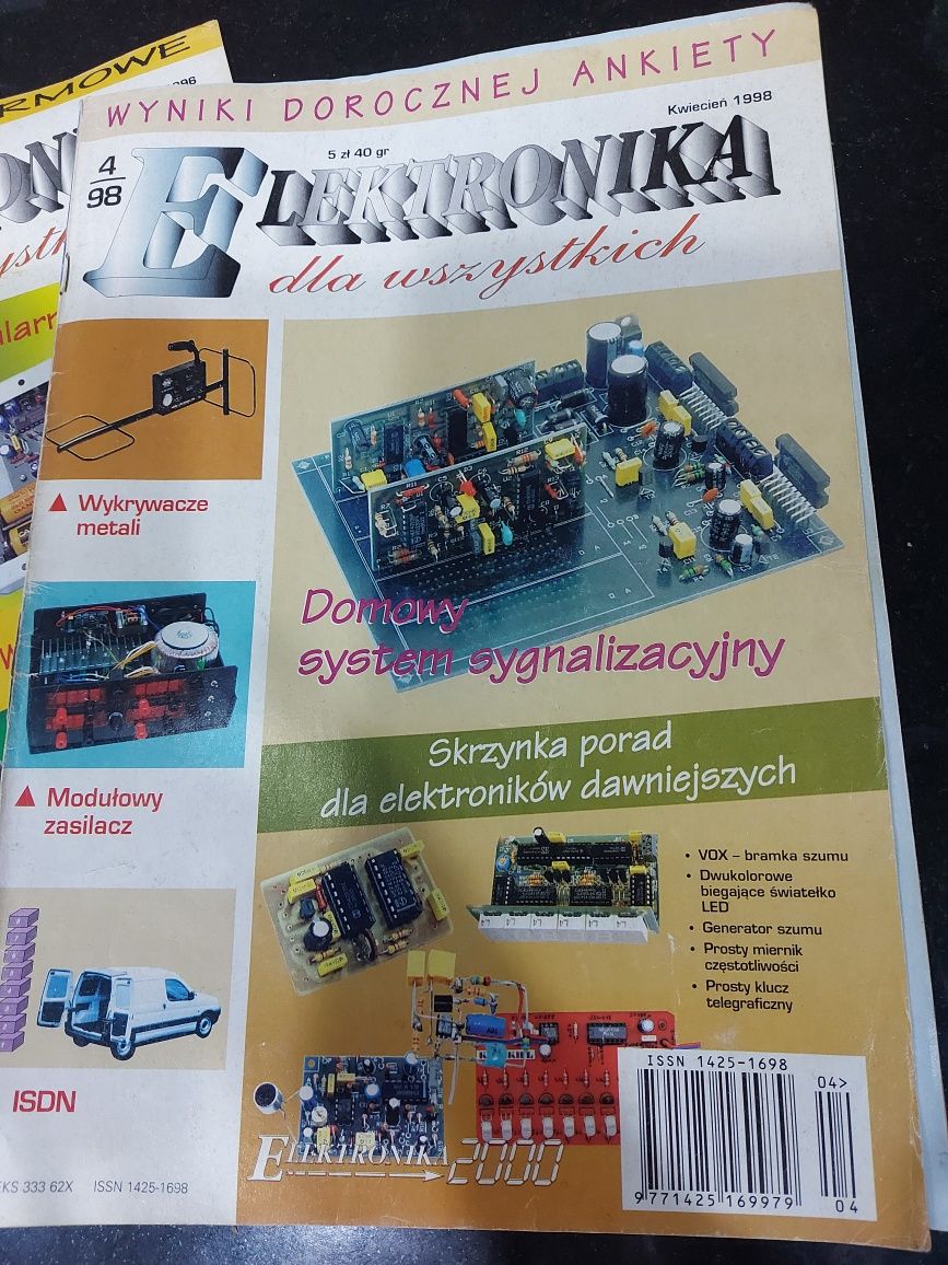 Gazety o elektronice rok nawet 1996