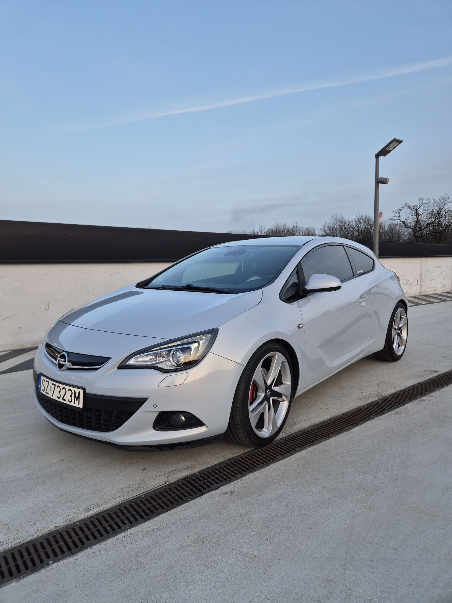 Opel Astra J GTC 2.0 CDTI 201km 458nm Doinwestowana, Ładna