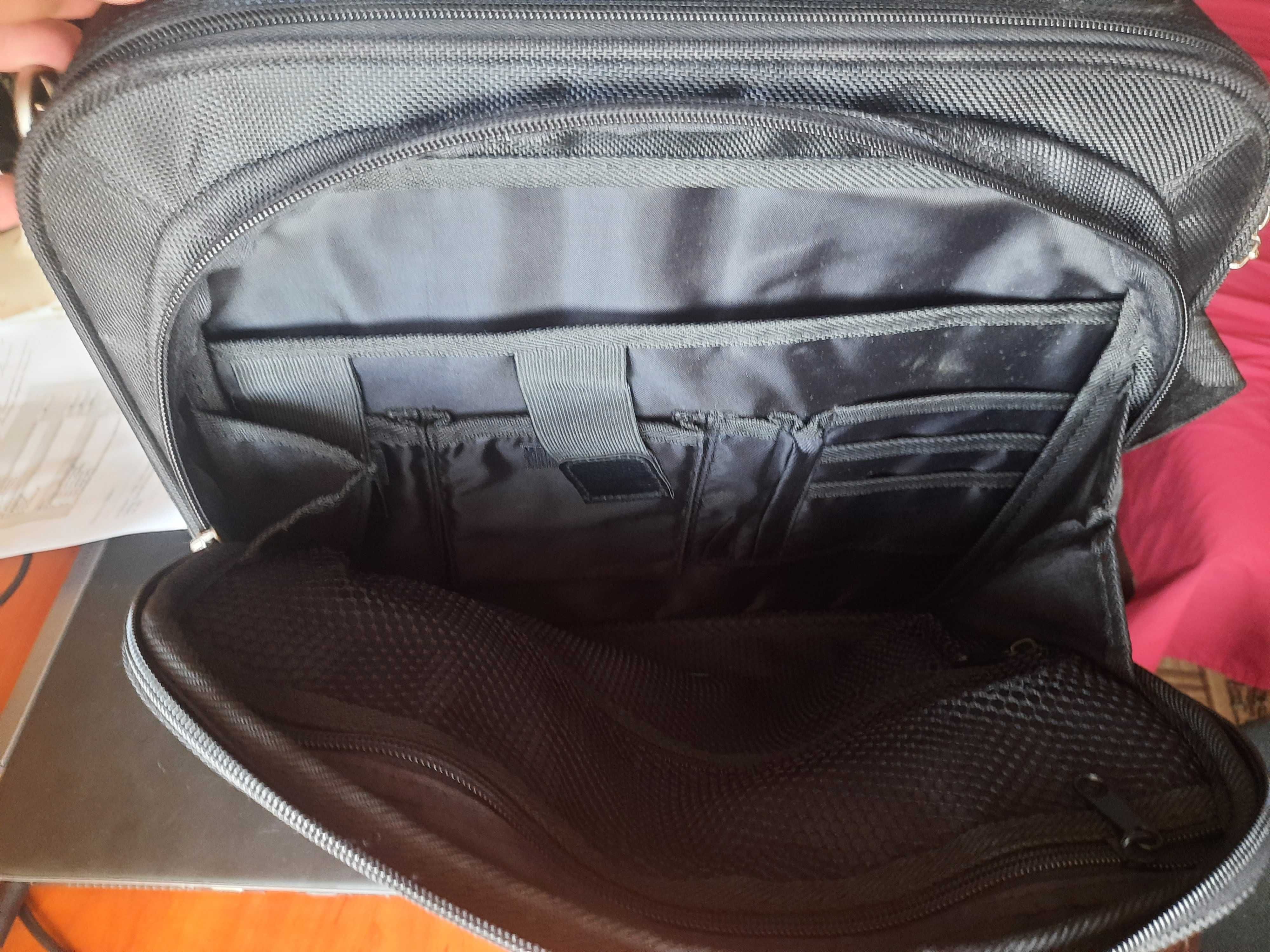 Фірмова сумка портфель Dell, для ноутбука в гарному стані