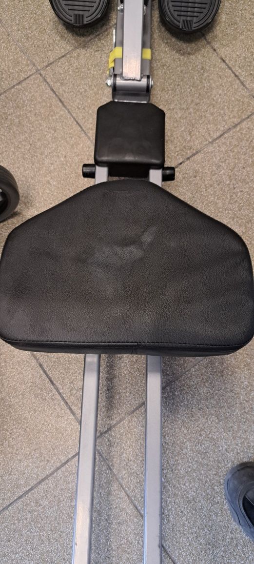 Wioślarz magnetyczny ergonometr STRIALE SR-911